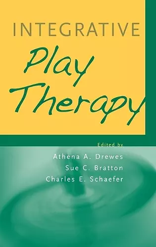 Integrative Play Therapy cover