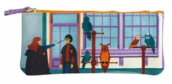 Harry Potter: Exploring Diagon Alley Pencil Pouch cover