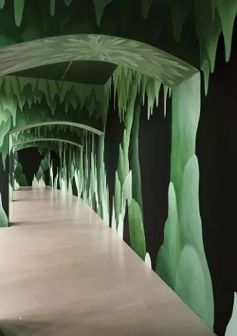 Nicolas Party: Murals cover